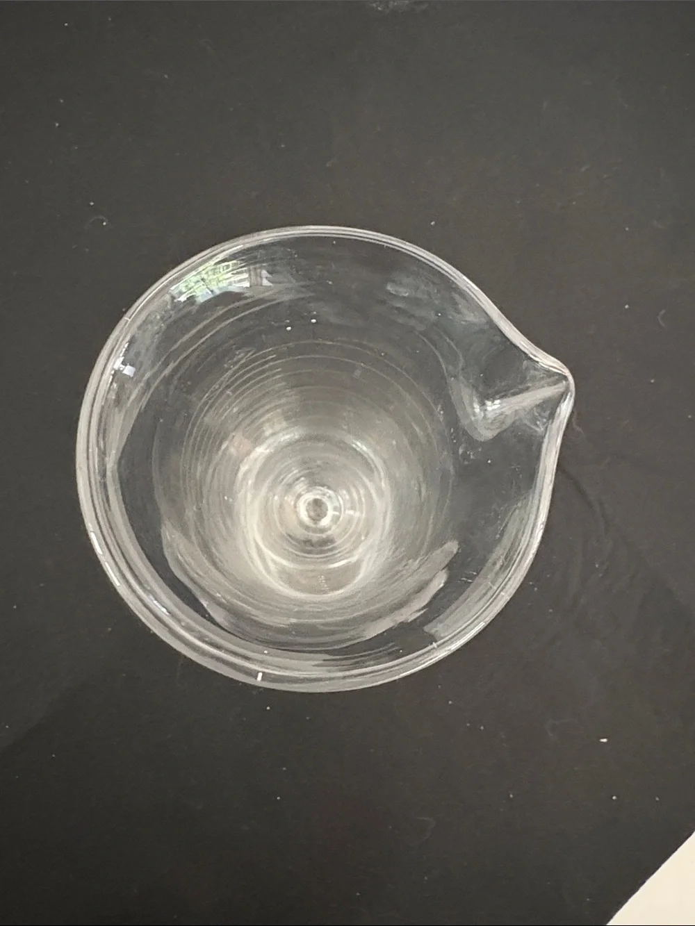 Antique Glass Apothecary Beaker 8 oz – Vintage Barware Decor